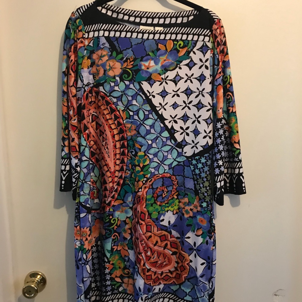 Women’s dress